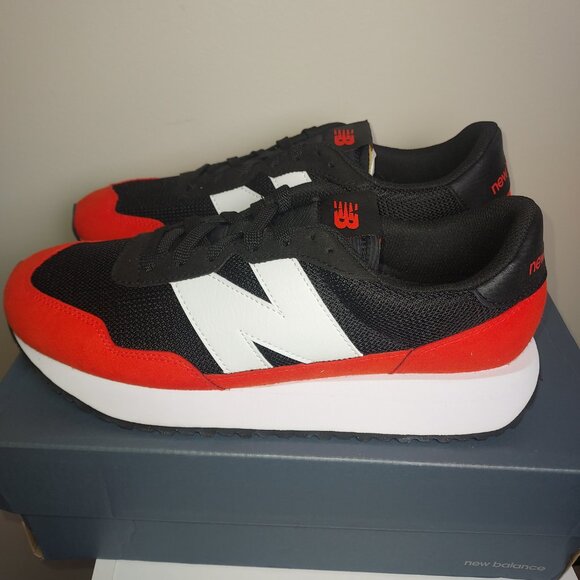 New Balance Black/Neo flame sneakers. - Picture 3 of 6
